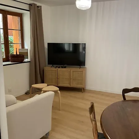 Maison St Louis 度假居 *